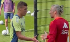 Thumbnail for article: Wat een heerlijke trap: Ajax-miskoop loopt koeltjes weg, Henderson vol verbazing