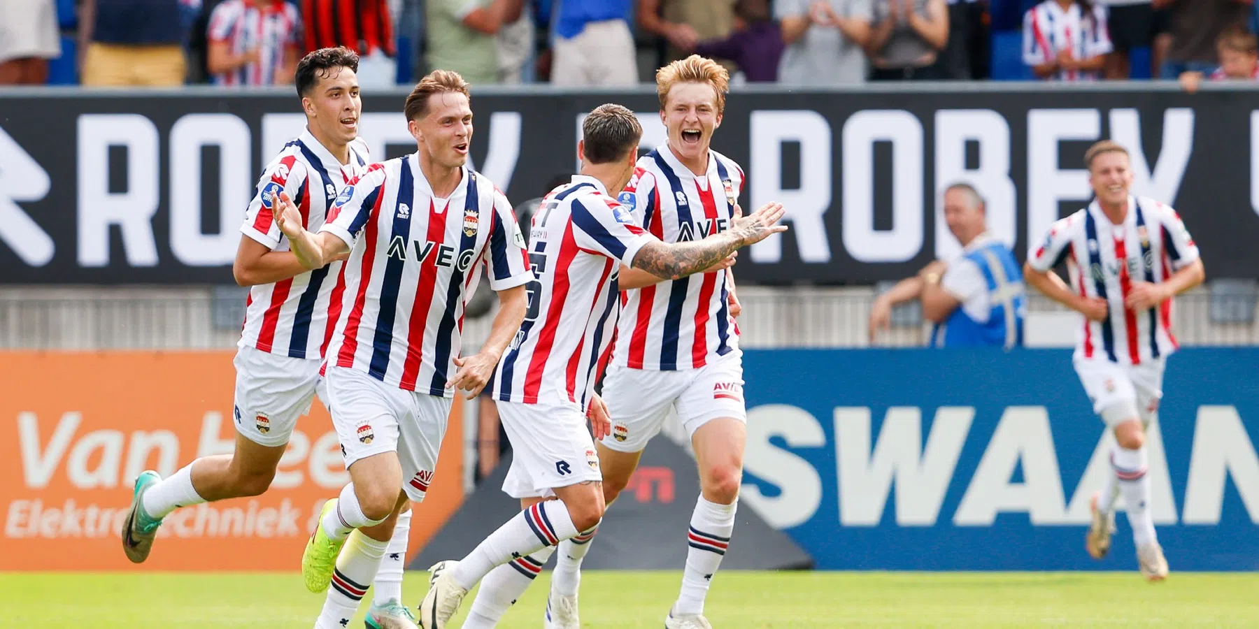 Willem II wint met 2-0 van Go Ahead Eagles