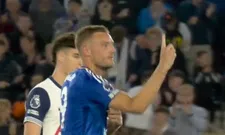 Thumbnail for article: Snerende Vardy herinnert Spurs-fans aan prijzenkast zonder Premier League-beker