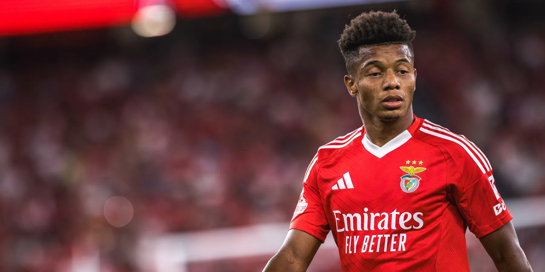 Napoli presenteert David Neres