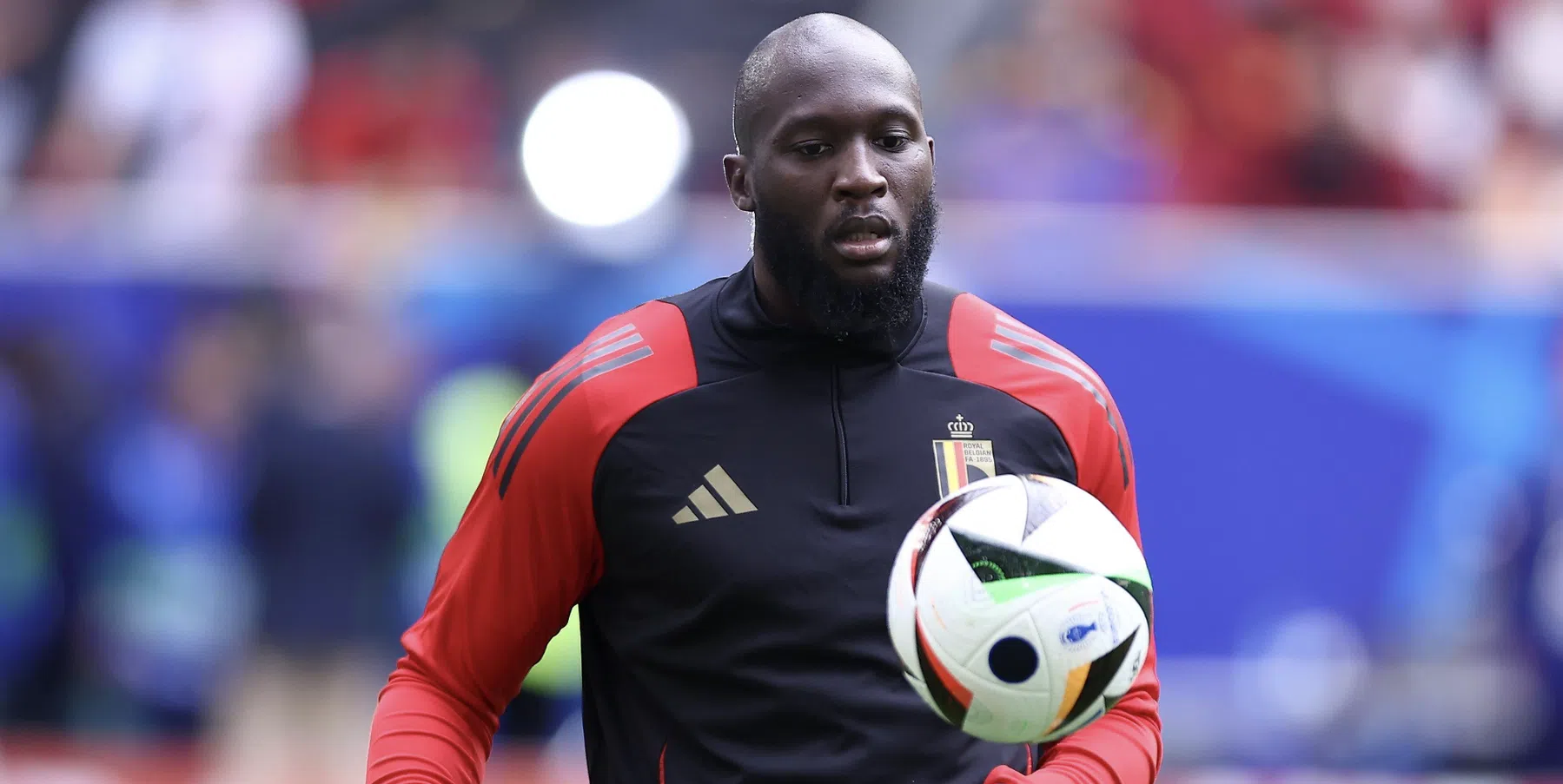 Transfer Lukaku erg dichtbij? Conte reageert