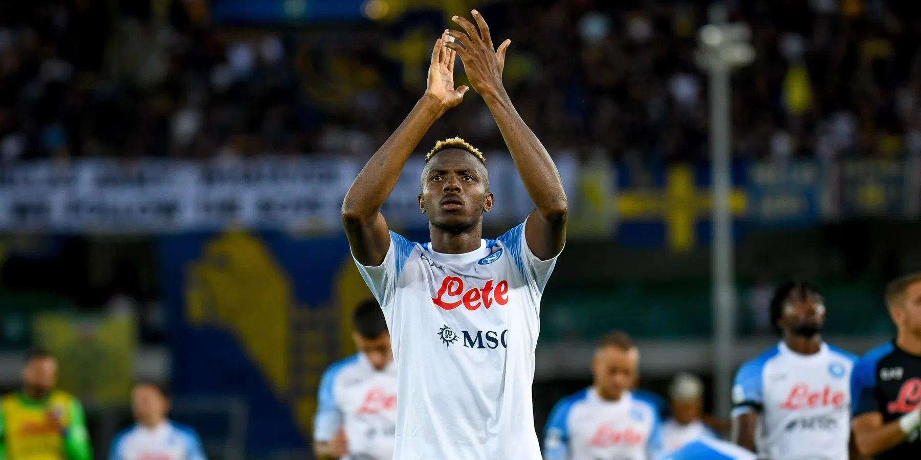 Osimhen uit selectie gezet bij Napoli