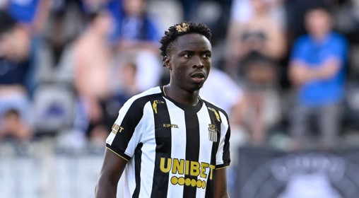 Youssouph Badji ex-Club Brugge verlaat Sporting Charleroi voor AGF