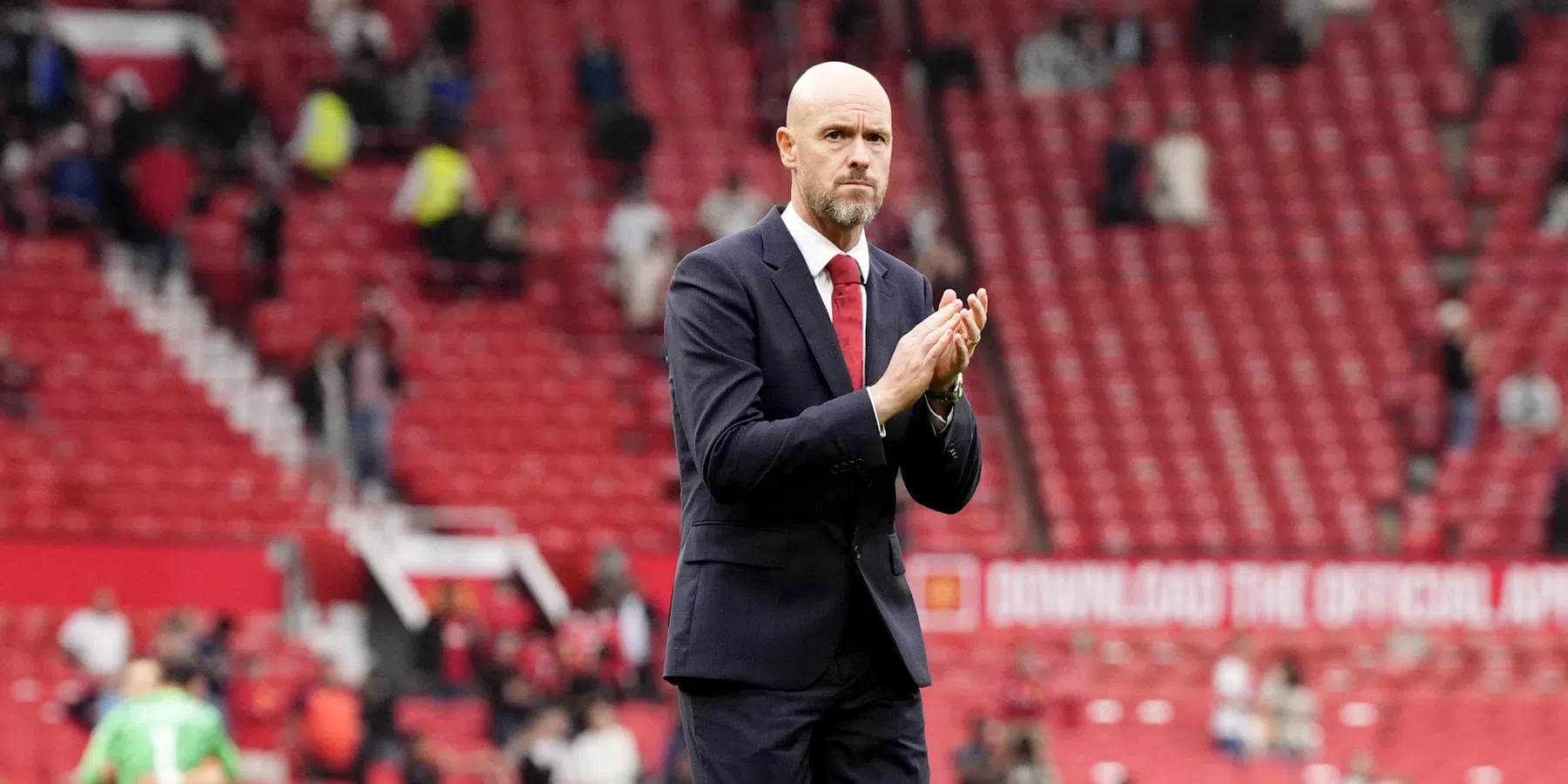 Erik ten Hag reageert koeltjes na nieuwe uithaal van Ronaldo