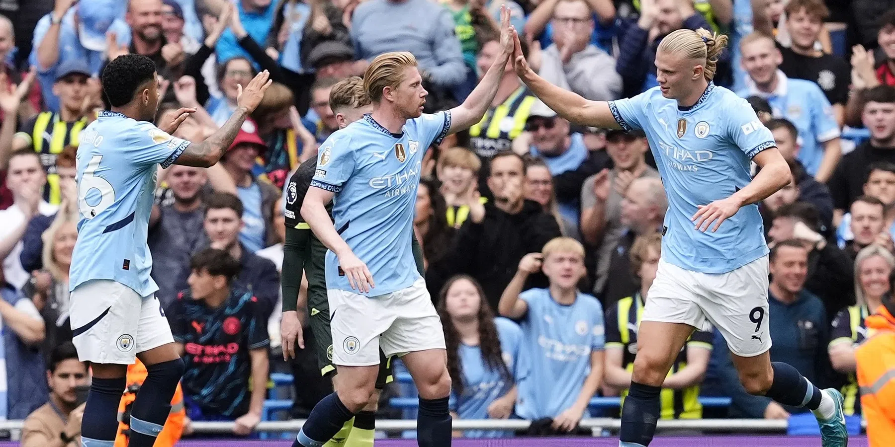 Haaland neemt City bij de hand na zware week: Man City nog altijd foutloos