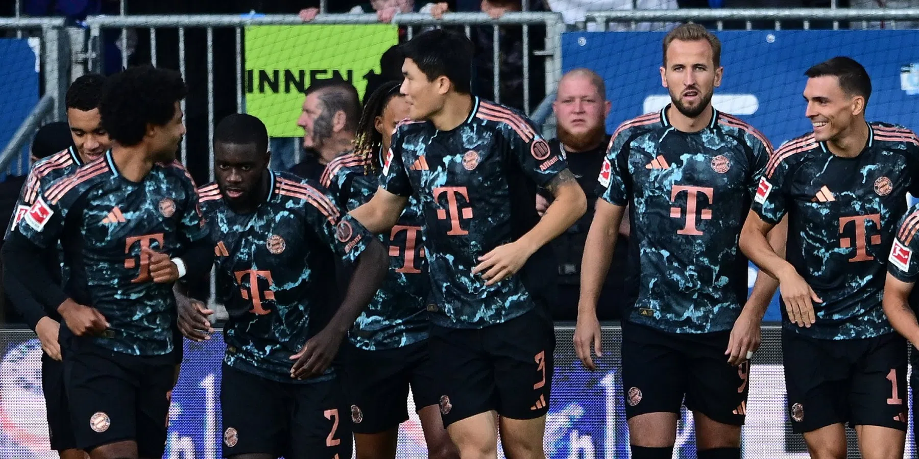 Bayern München van Vincent Kompany lijdt puntenverlies