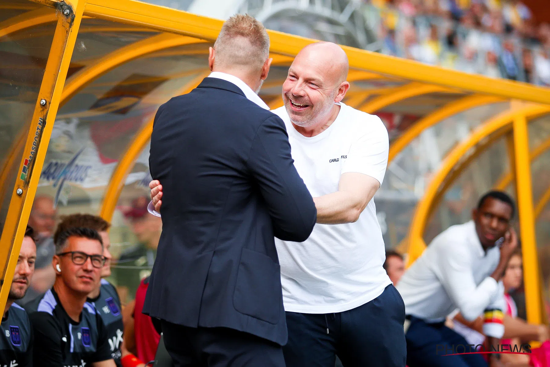 KRC Genk-trainer Fink wil niet naar problemen Anderlecht kijken