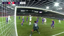 Thumbnail for article: GOAL: De borst van Sadick bracht KRC Genk op voorsprong tegen Anderlecht 