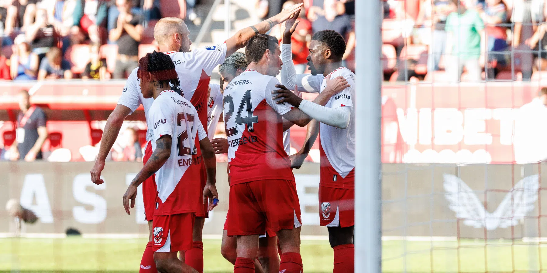 FC Utrecht geeft voorsprong tweemaal weg, maar wint toch van Willem ll