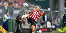 Thumbnail for article: Perez beschermt 'vormgever' PSV: 'Hij hoort in de basis te staan'