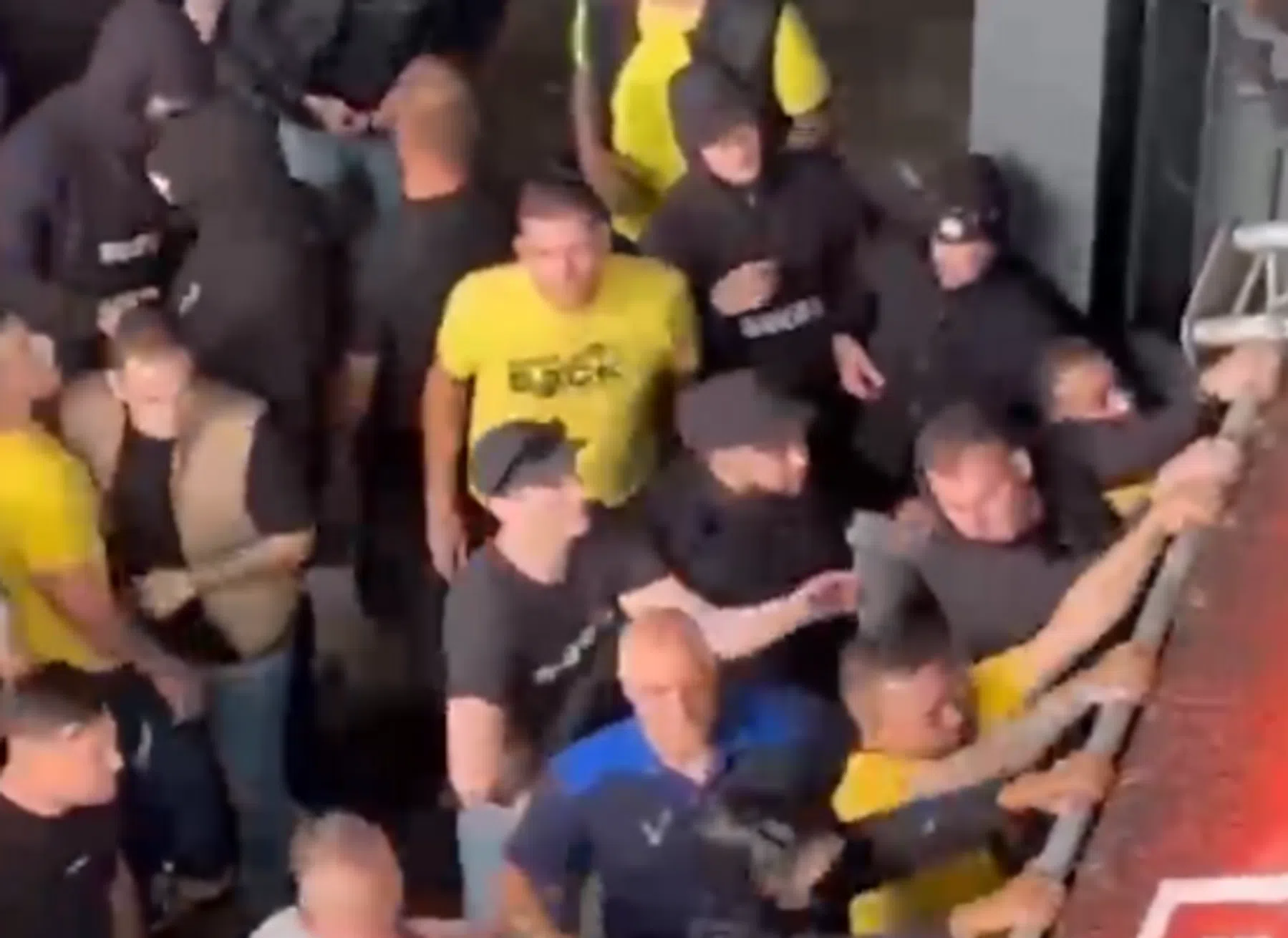 NAC-fans bezorgen Feyenoord-medewerkers 'doodsangsten'