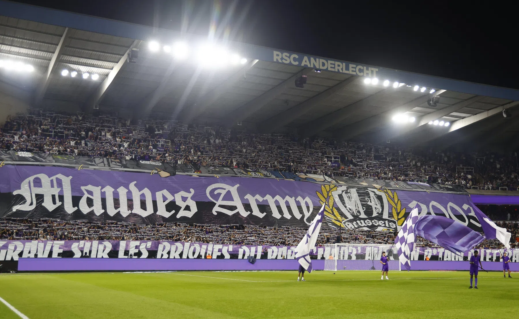 David Hubert over de staat van het veld bij RSC Anderlecht