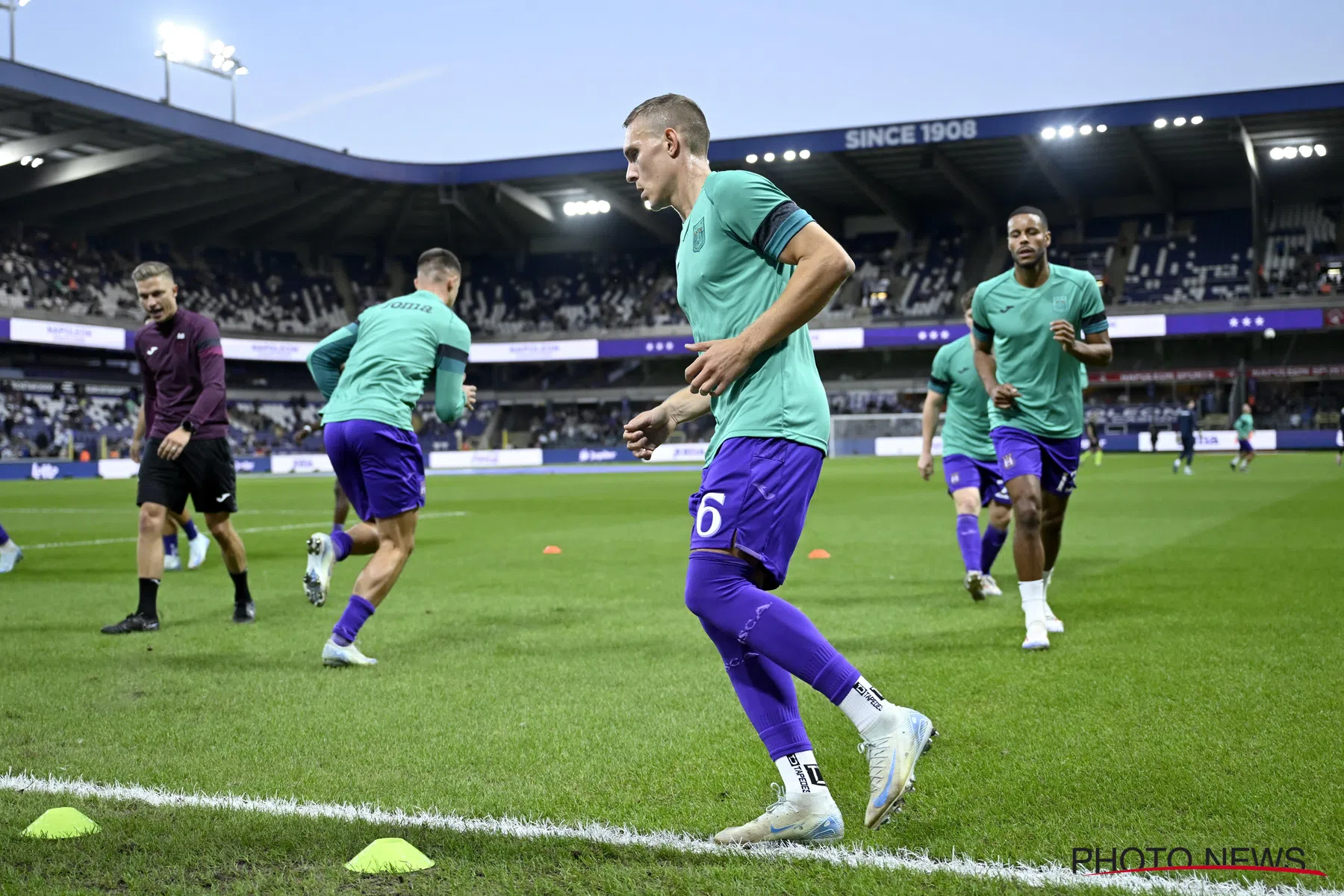 'RSC Anderlecht gaat voor betere grasmat, veld Lotto Park wordt aangepakt'