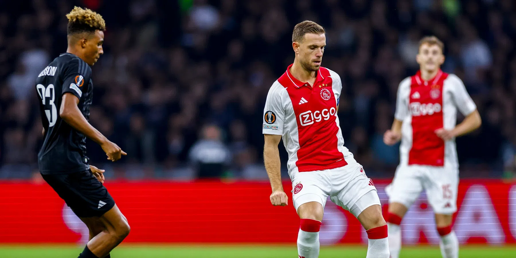 Valentijn Driessen ergert zich enorm aan Ajax-middenvelder Jordan Henderson