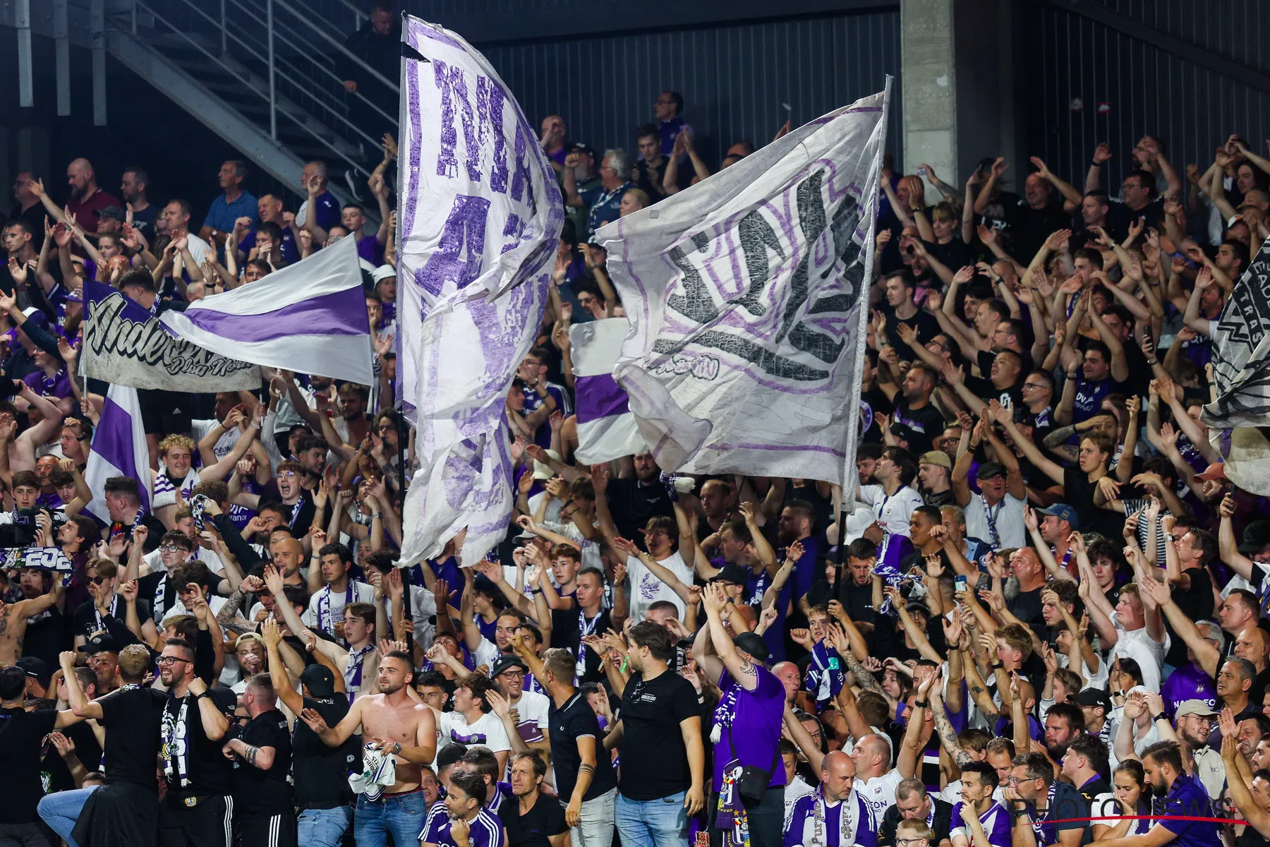 Nathan De Cat over contractverlenging bij RSC Anderlecht