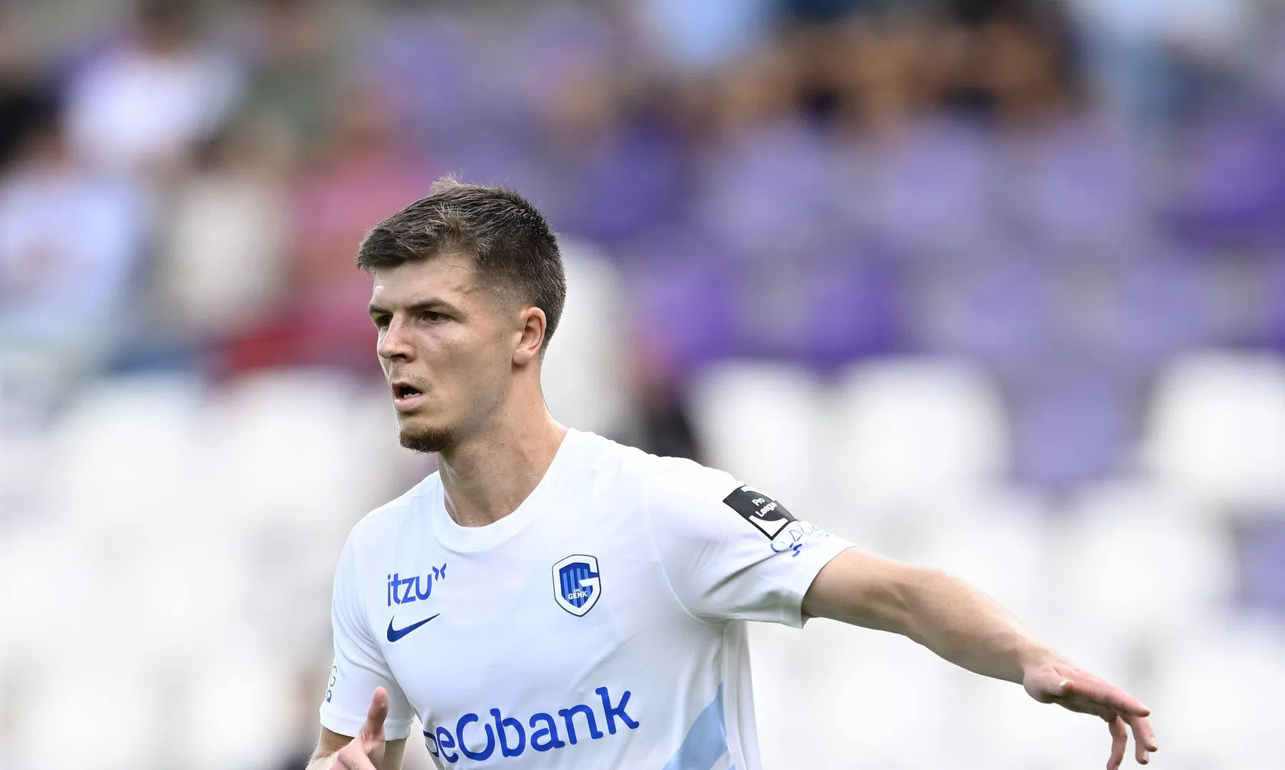 Steuckers over stap van Genk naar STVV en terug in JPL 