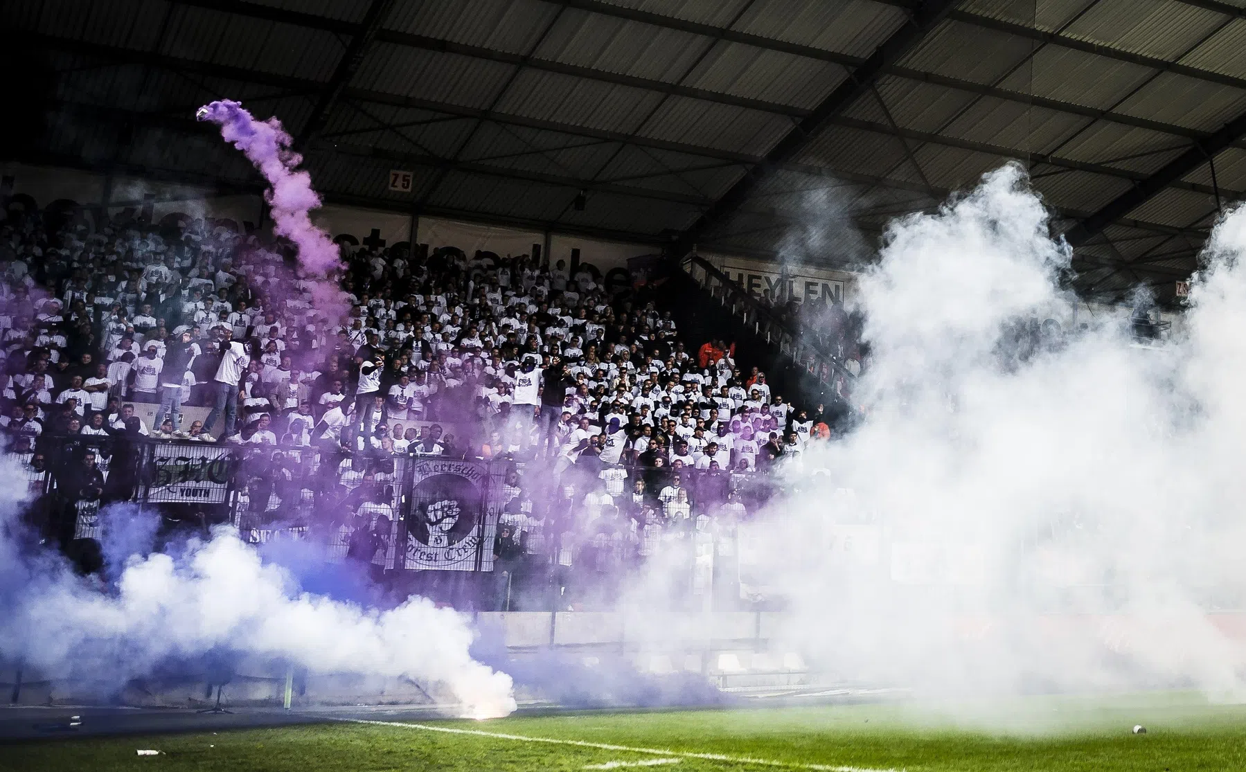 Gunther Dieltjens van Beerschot reageert op rellen Antwerpse derby