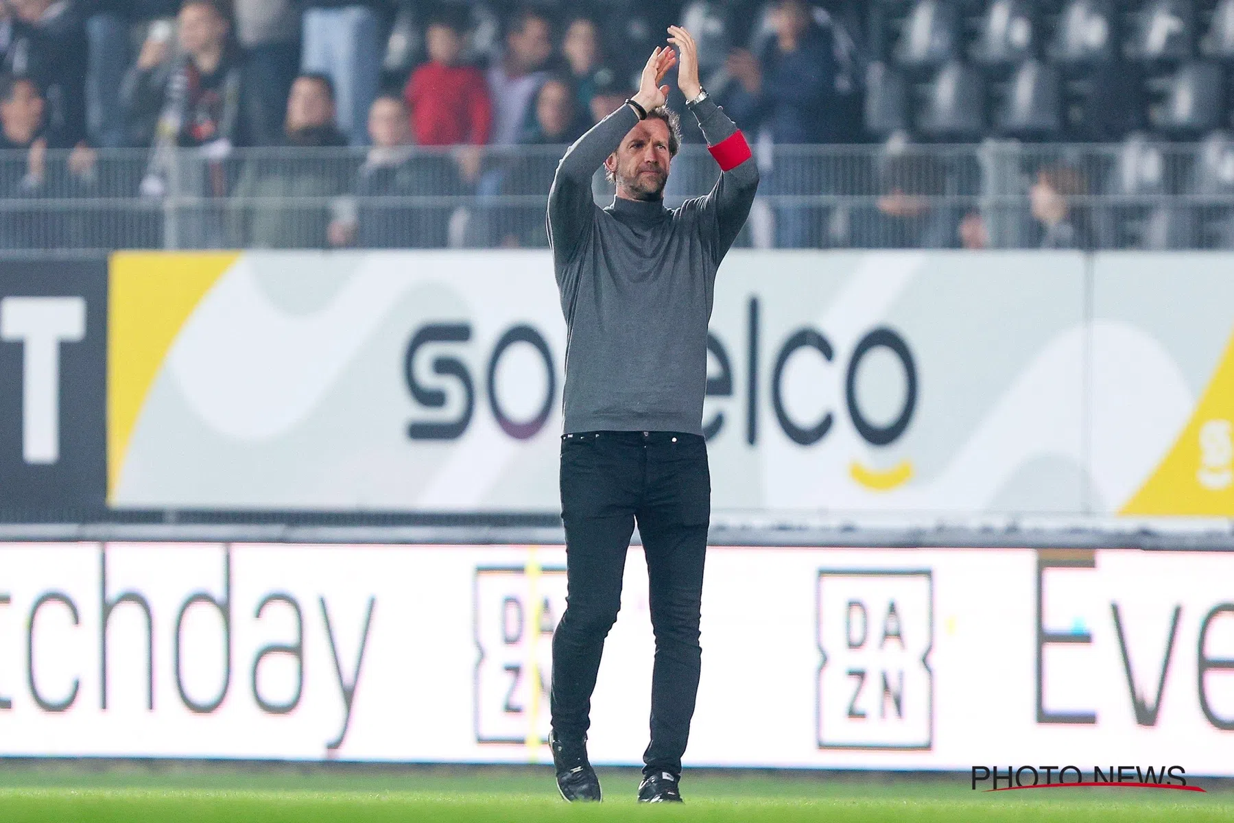 Charleroi trainer Rik de Mil klaar voor de top