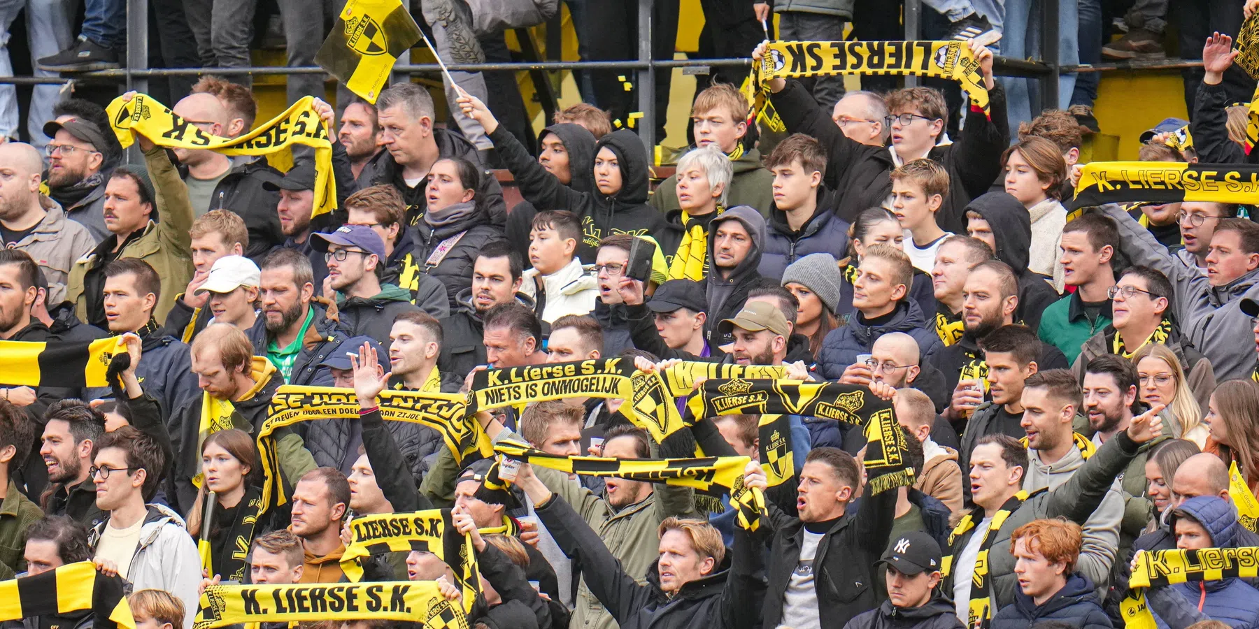 Lierse klopt Francs Borains met de vingers in de neus