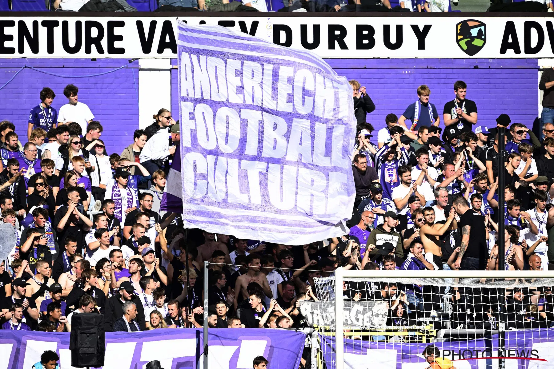 Fanatieke Anderlecht-fans zien fouten in