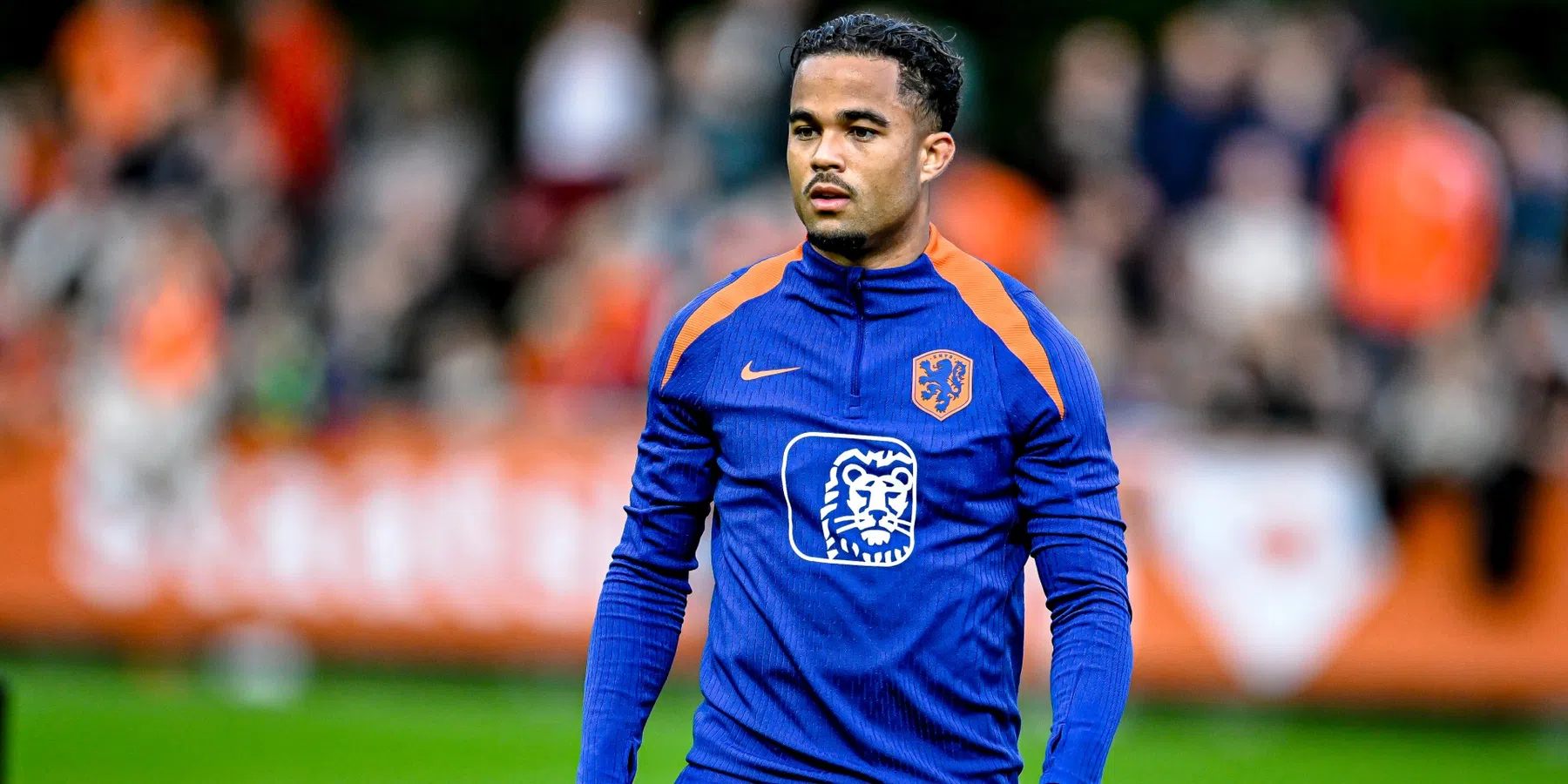 Kluivert noemt grote verschil tussen Premier League en Eredivisie