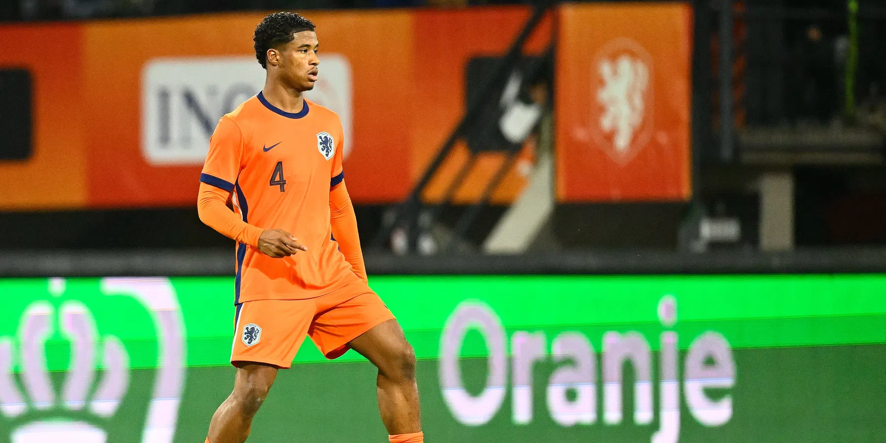 Flamingo vertelt over Oranje