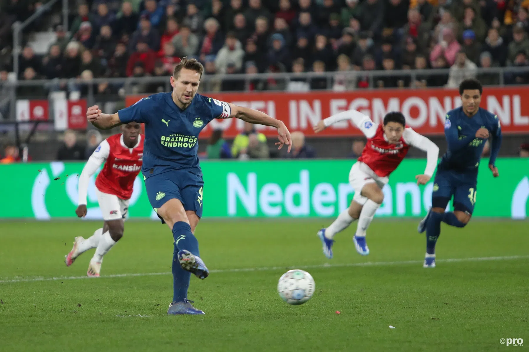 Blijft PSV ook foutloos in Alkmaar? Dit en meer gratis te streamen via CANALplus