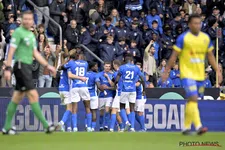 Thumbnail for article: Koploper KRC Genk wint doelpuntrijke Limburgse derby nipt van dapper tiental STVV 