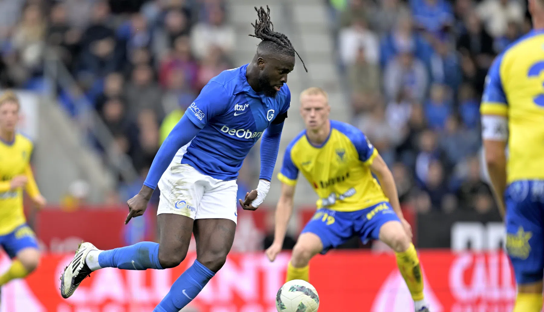 Tolu vol lof over Fink na gewonnen derby Genk tegen STVV 