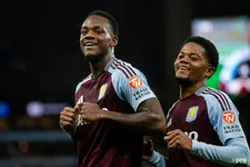 Transferstrijd barst los: Chelsea, Arsenal en Barça willen Aston Villa-spits