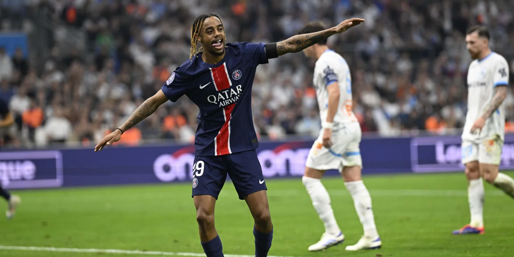 PSG wint kinderlijk eenvoudig in Marseille