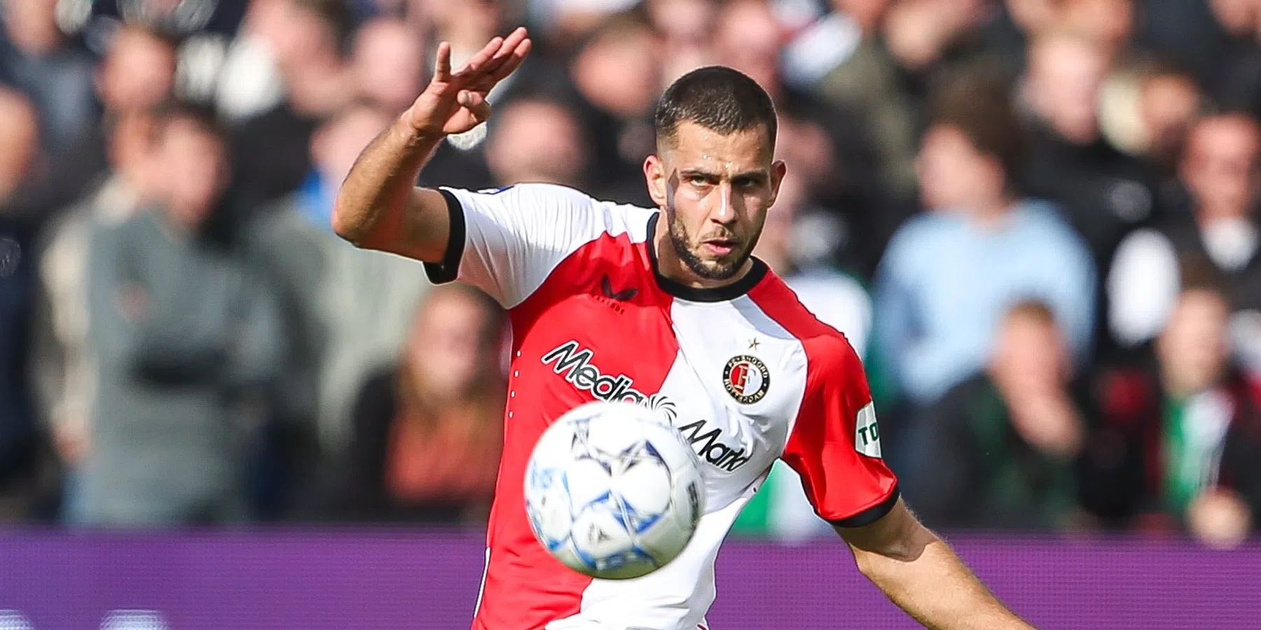 Feyenoorder Hancko spreekt Timber en deelt positief nieuws