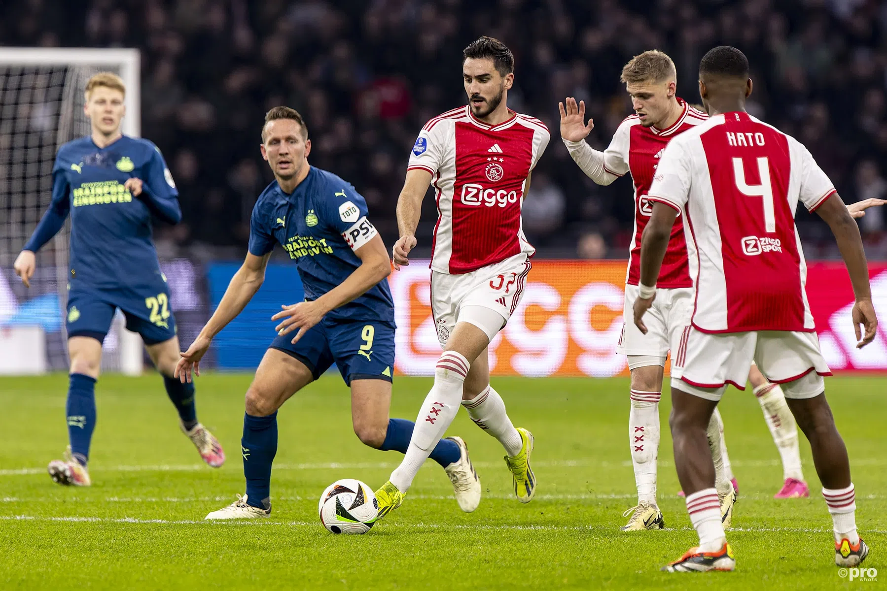 Kijk Ajax - PSV via CANAL plus en stream de eerste zeven dagen gratis!