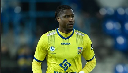 Sheldon Bateau na SK Beveren 0-2 KRC Genk