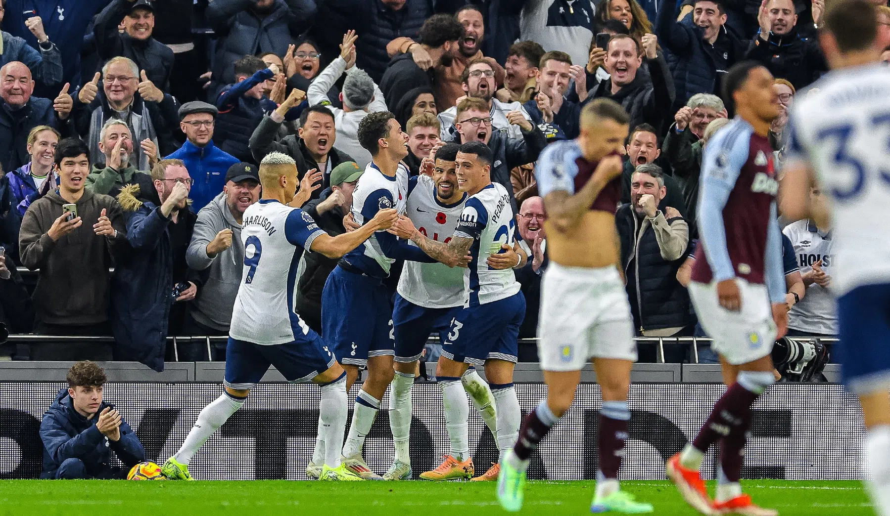 Tottenham Hotspur verslaat Aston Villa met 4-1