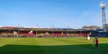 Thumbnail for article: Go Ahead Eagles-fan gaat viral met tandenborstel: 'PEC-spelers lachten zich rot'