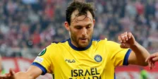 Thumbnail for article: Van Overeem krijgt vragen over oorlog: 'Conflict is groter dan voetbal'