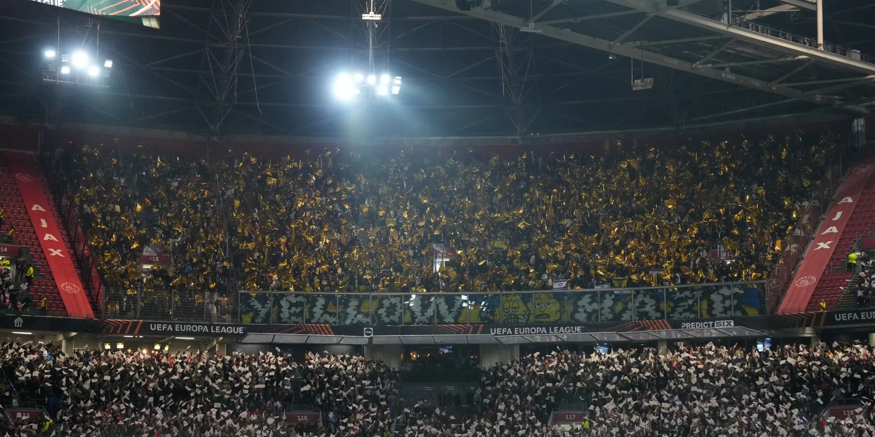 Israël stuurt vliegtuigen naar Amsterdam om aangevallen Maccabi-fans te helpen