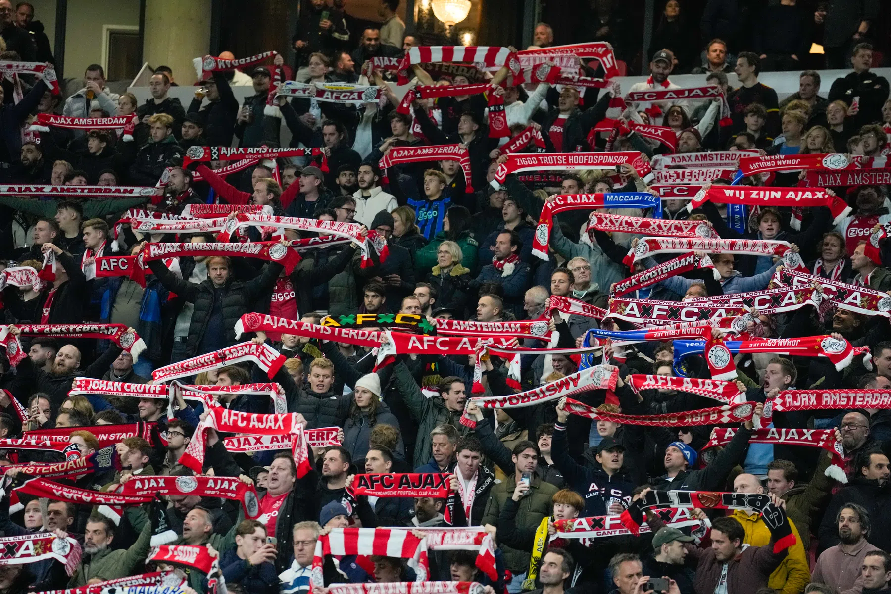 Bij Unibet wedden op een doelpunt van Ajax tegen FC Twente voor Free Bets