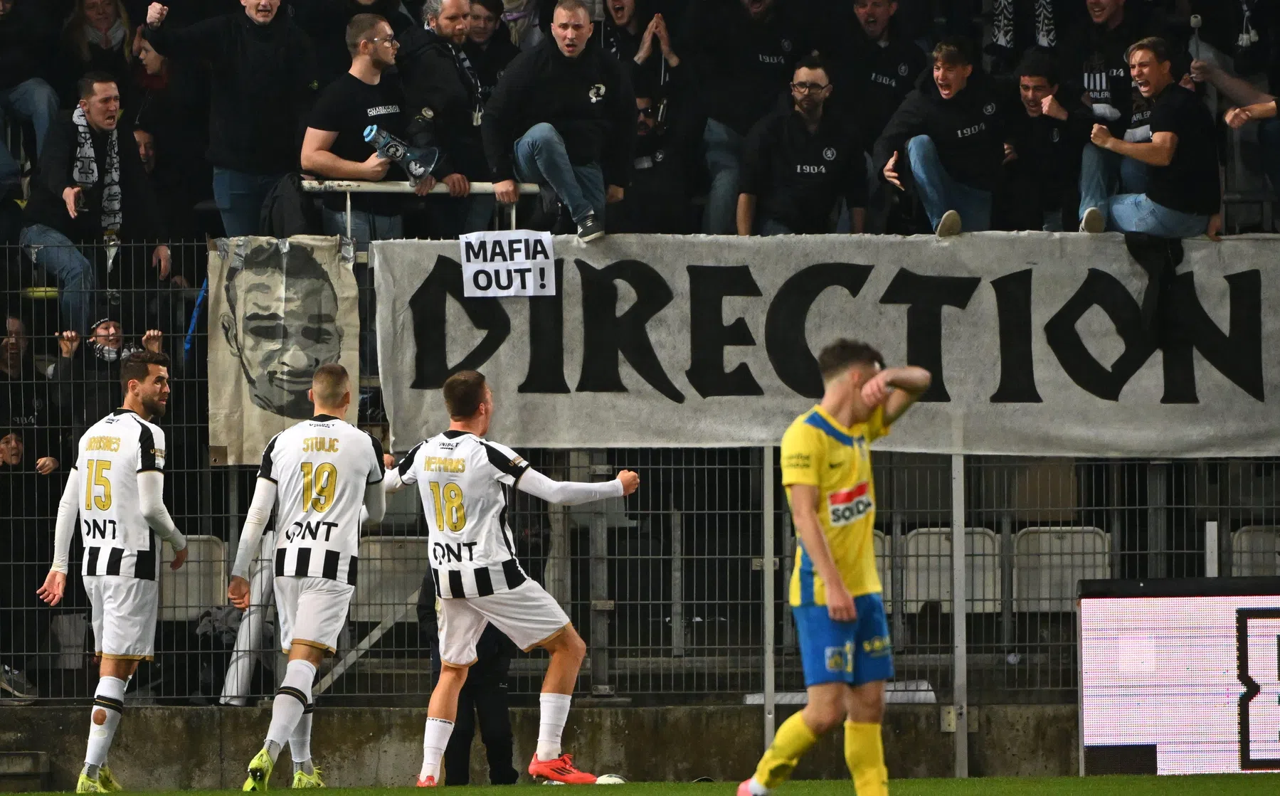 Daan Heymans bezorgt Sporting Charleroi winst tegen KVC Westerlo