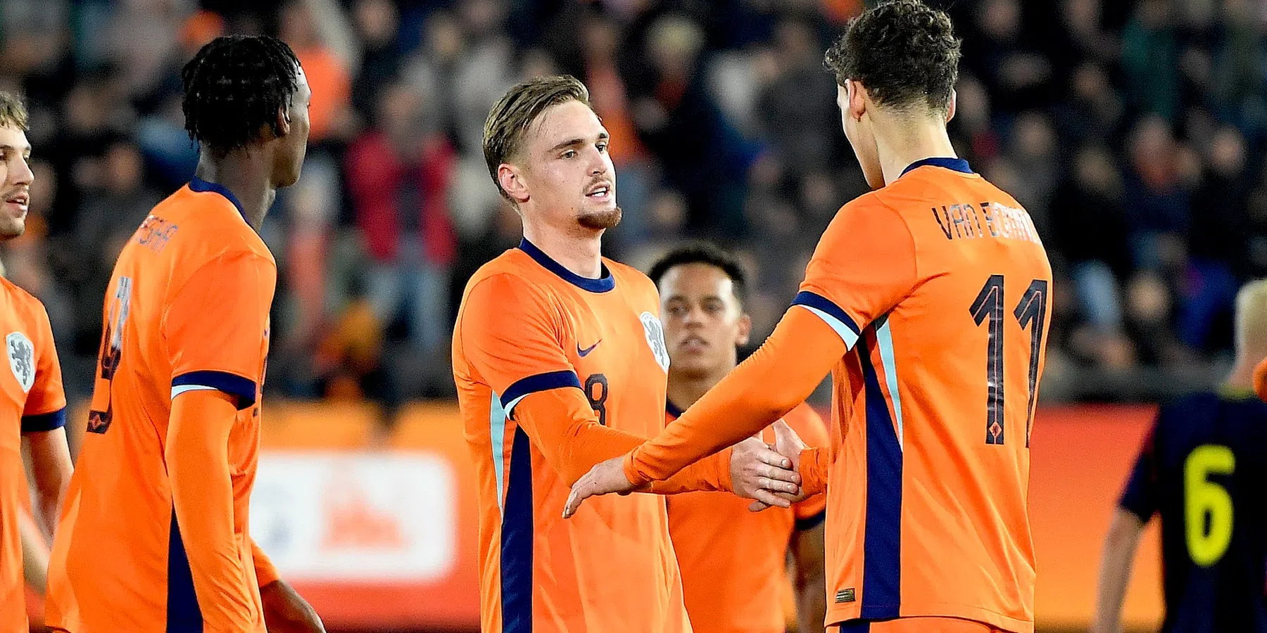 Taylor haakt af bij Jong Oranje, Ritmeester van de Kamp debuteert