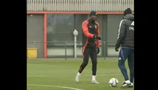 Lukebakio klaar voor de basis? Flankaanvaller met heerlijke goal op training