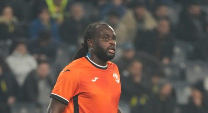 Yves Vanderhaeghe over Jordan Lukaku naar Jupiler Pro League