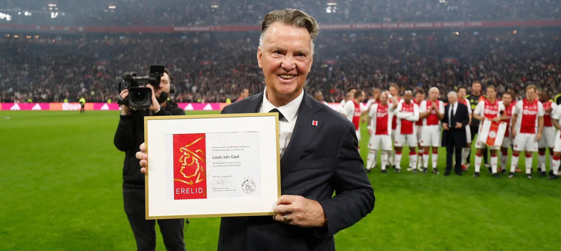 Van Gaal benoemd tot erelid van Ajax