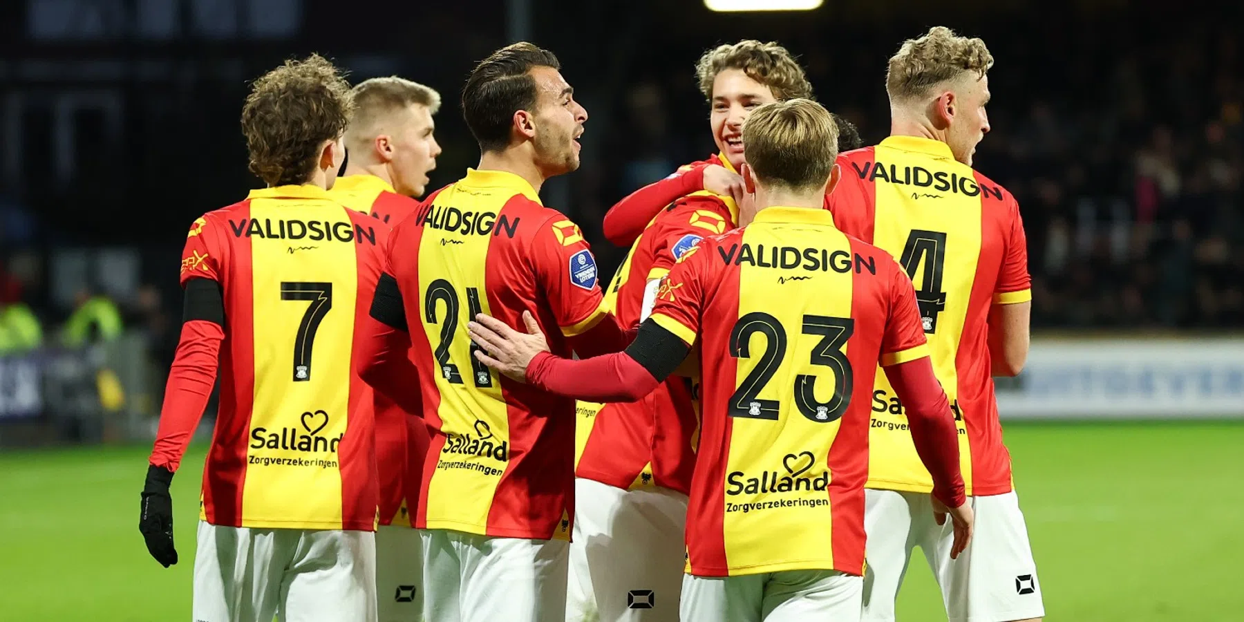 Go Ahead Eagles wint met 3-0 van Almere City