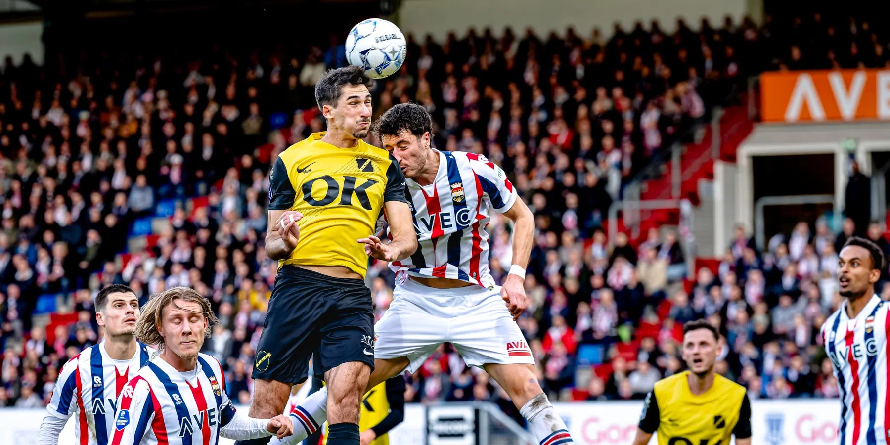  Willem II knokt zich in bizarre slotfase naar punt tegen NAC