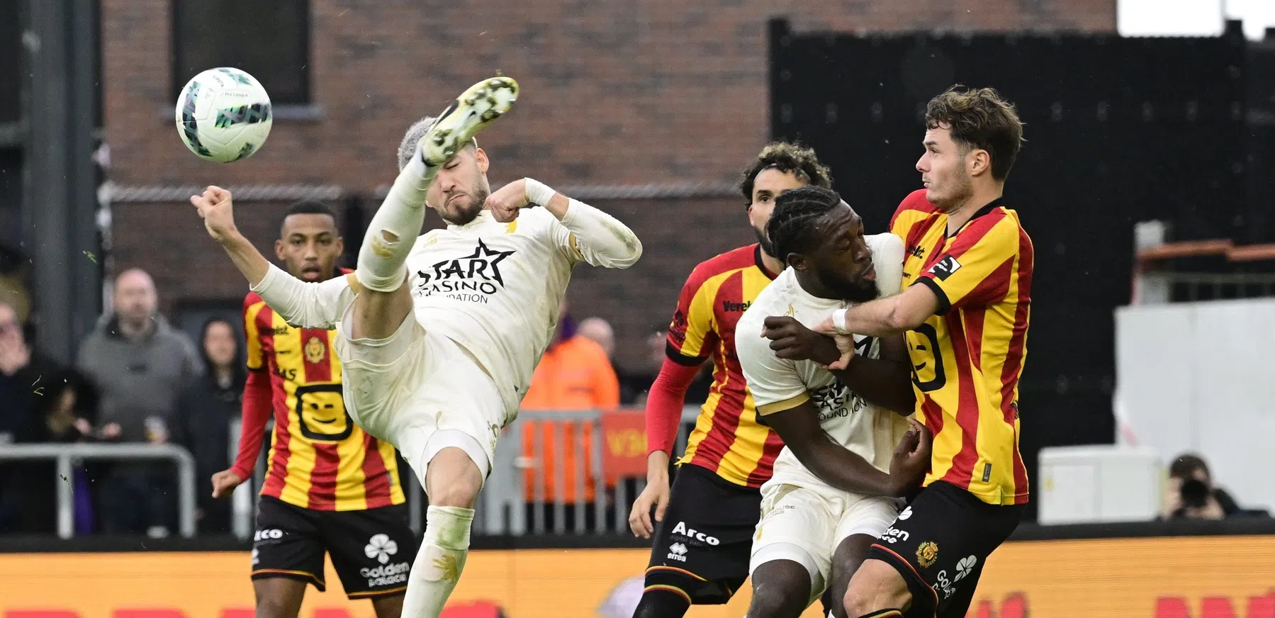 KV Mechelen wint van Beerschot