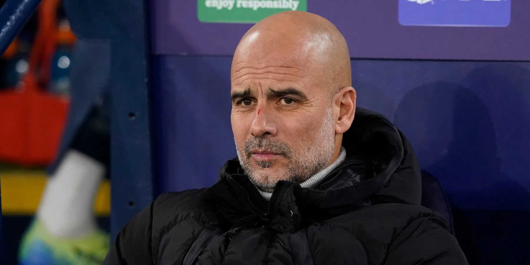 Guardiola deelt statement over krassen op zijn hoofd