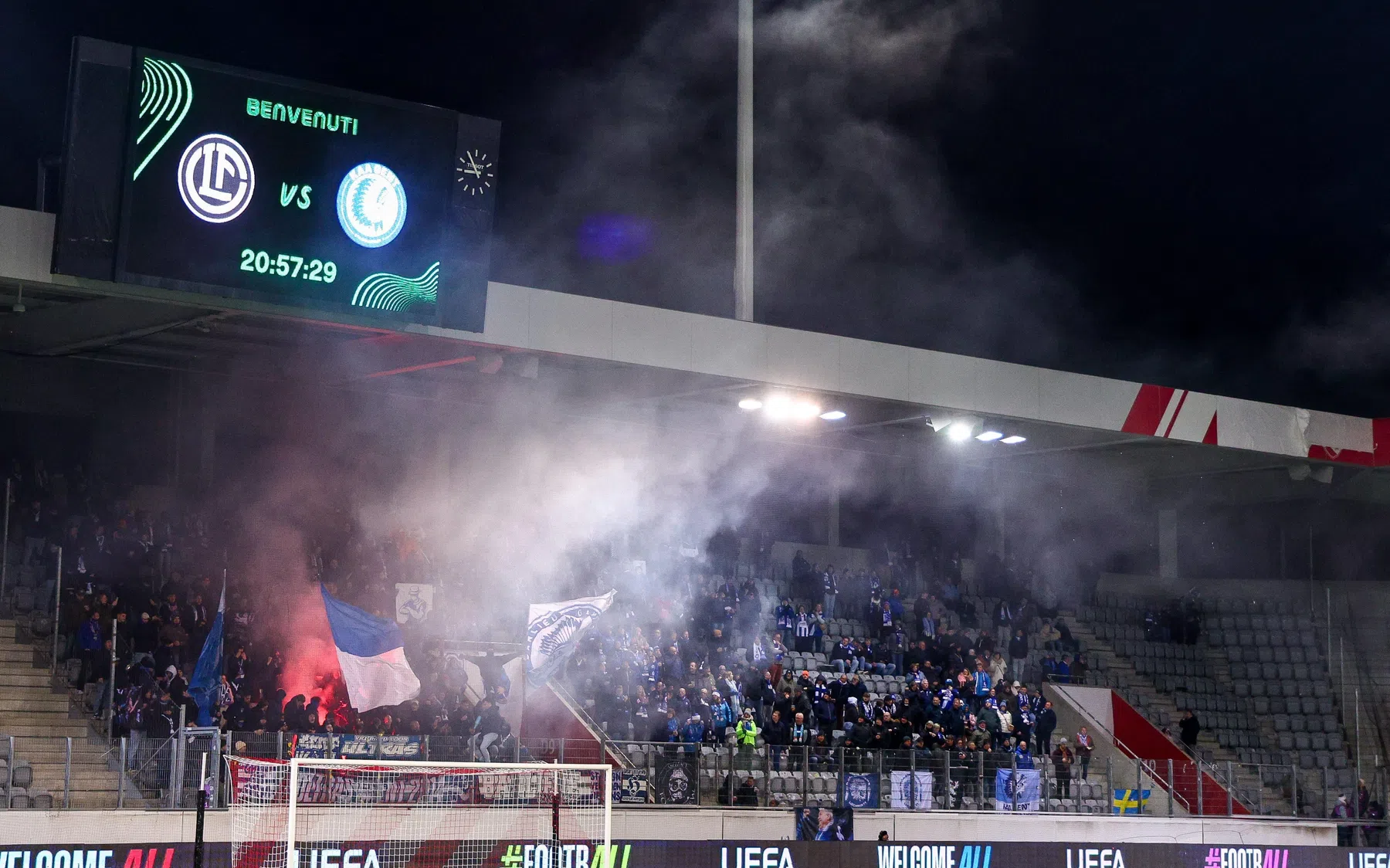 KAA Gent-fans keren zich tegen ploeg na nederlaag op Lugano