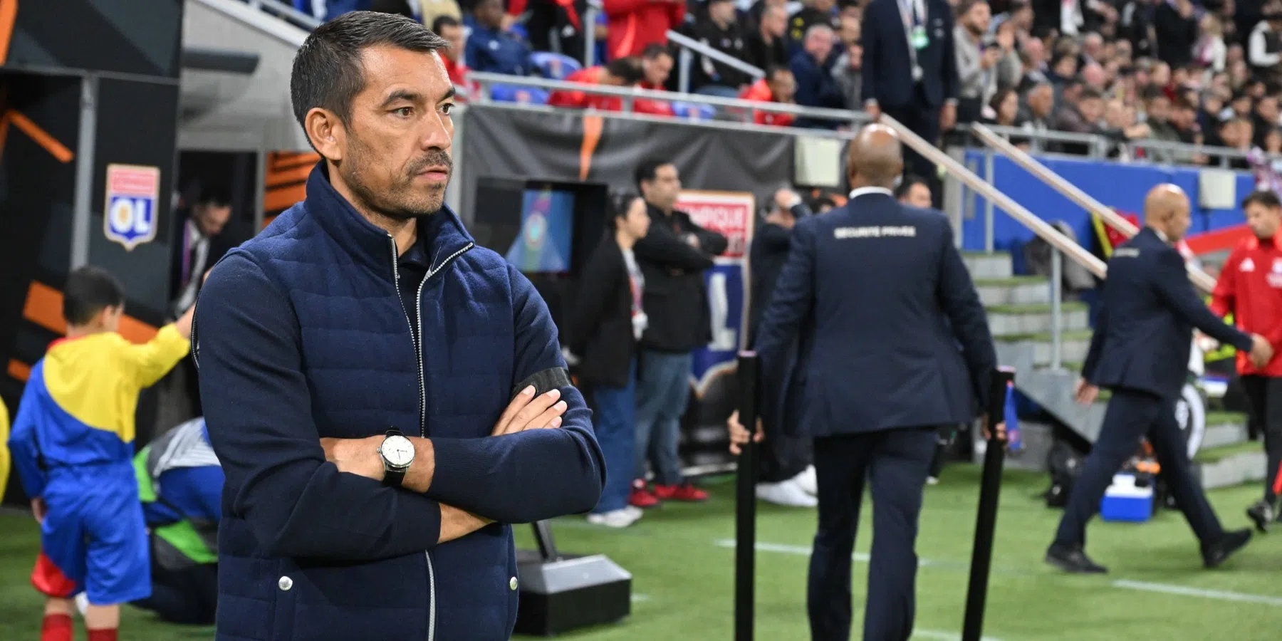 'Feyenoord sprak met Van Bronckhorst en liet niks meer weten'